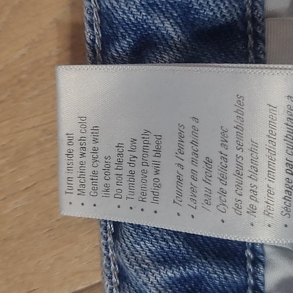 PAIGE Jeans Women's sz 33 Noella High Rise Denim Jeans - Picture 9 of 14